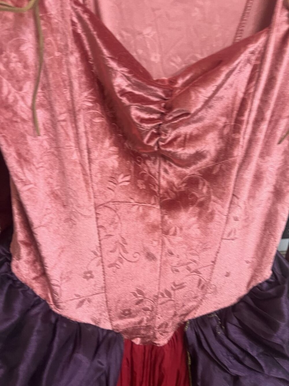 Disney Movie Sarah Sanderson  Hocus Pocus Pink Burgundy Gold L Costume.    G - Picture 5 of 8